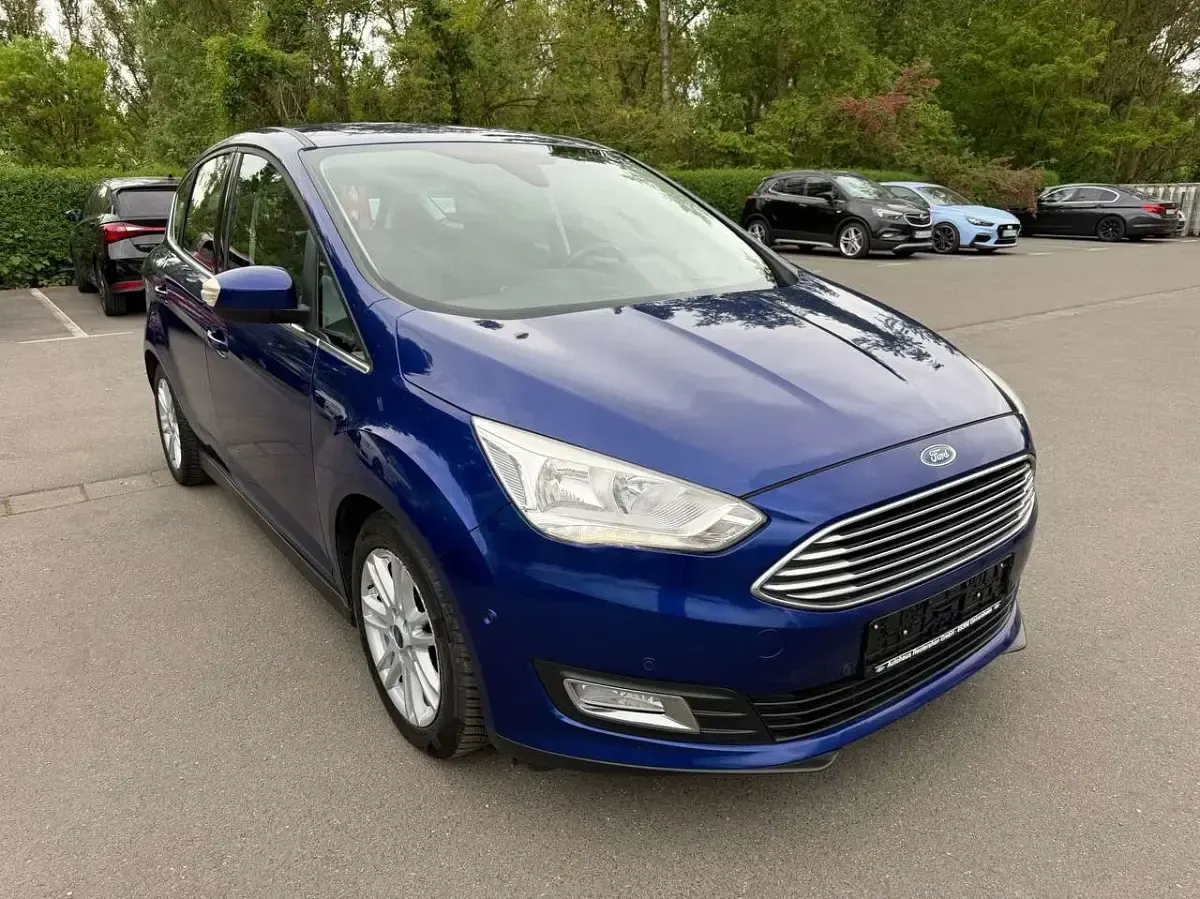 Używany Ford C-MAX Titanium 125 KM (91 kW) 2015 Niebieski Minivan