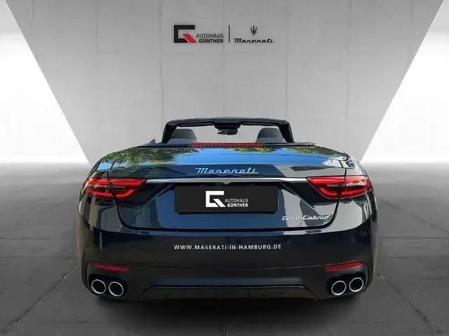 Gebraucht Maserati GranCabrio 491 PS (361 kW) 2025 Schwarz Cabrio