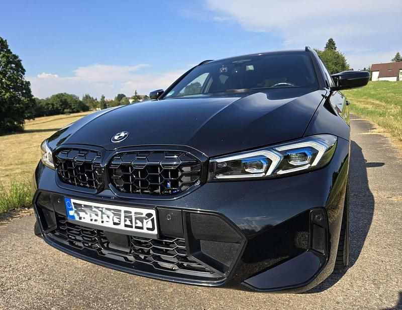 Schwarz Gebraucht 2023 BMW M340 M Sport Limousine | 51.000 € (Guter Preis) - Bild 1/4