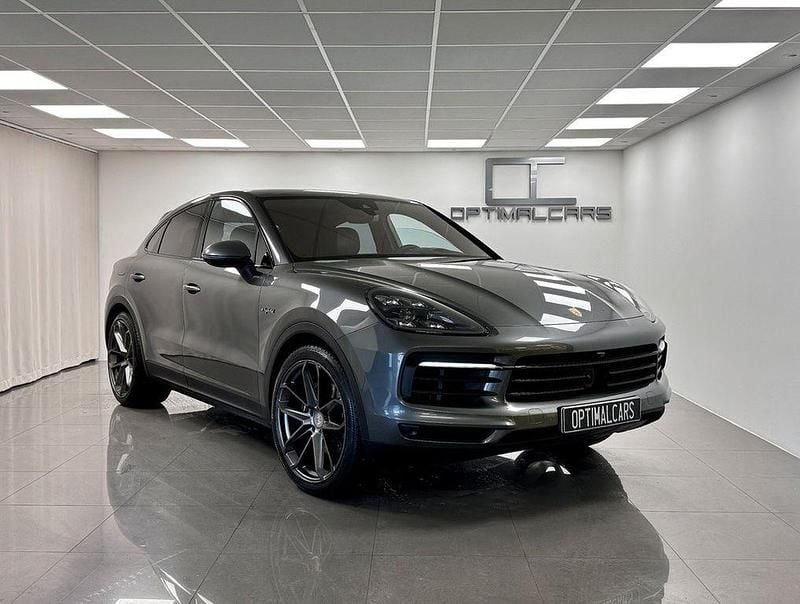 Gebraucht Porsche Cayenne Coupe 462 PS (339 kW) 2021 Grau Coupé