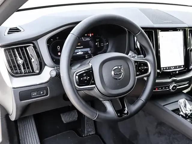 Gebraucht Volvo XC60 Plus 455 PS (334 kW) 2023 Vapour grey (grau) SUV
