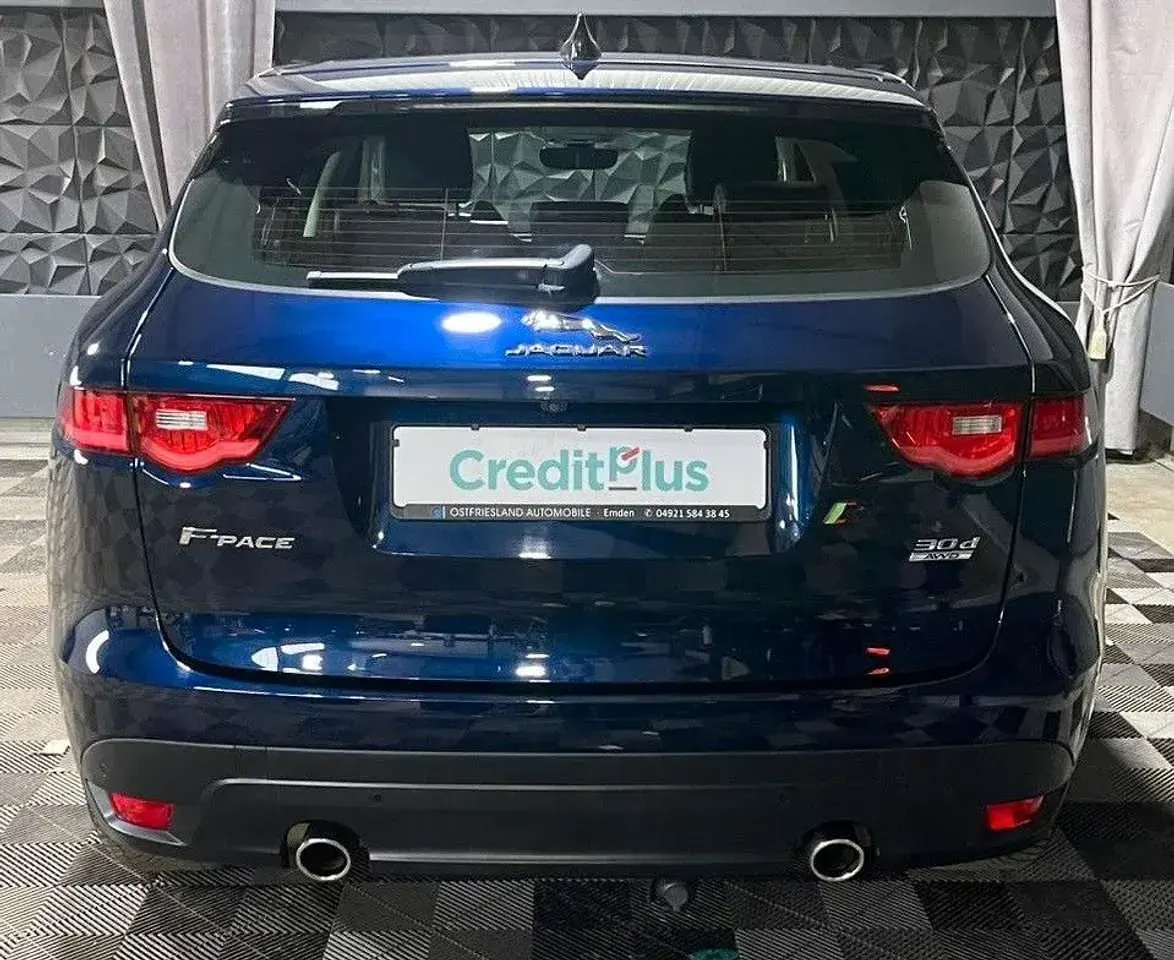 Gebraucht Jaguar F-Pace R-Sport 300 PS (220 kW) 2019 Blau SUV