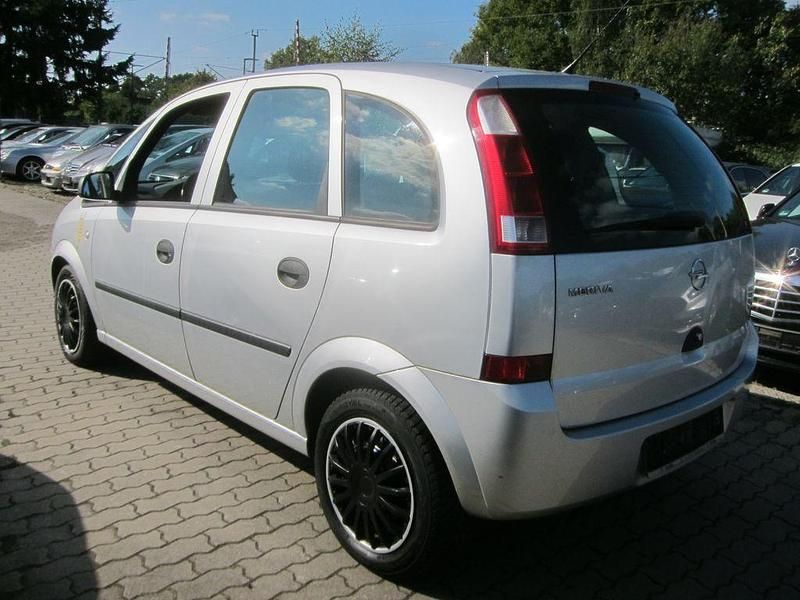 Gebraucht Opel Meriva Basis 101 PS (74 kW) 2003 Silber Van / Kleinbus