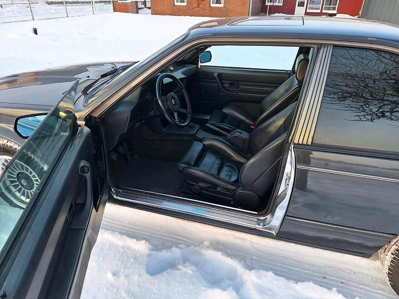 Gebraucht BMW 628 184 PS (135 kW) 1986 Schwarz Coupé