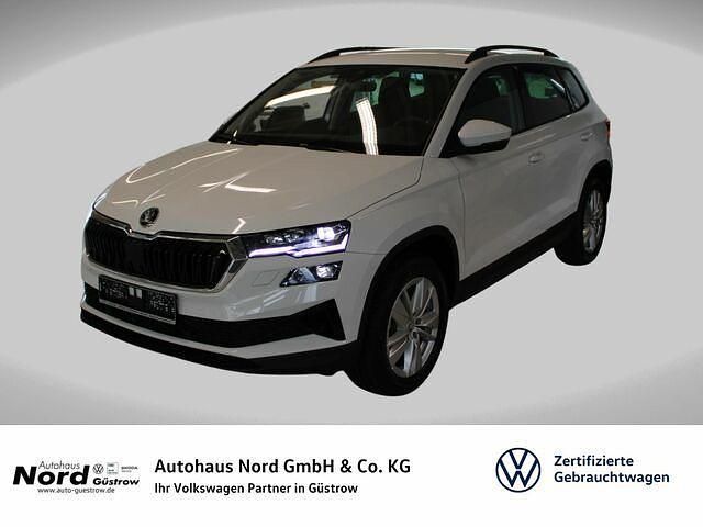 Gebraucht Skoda Karoq Selection 150 PS (110 kW) 2024 Weiß (moonweiss metallic) SUV