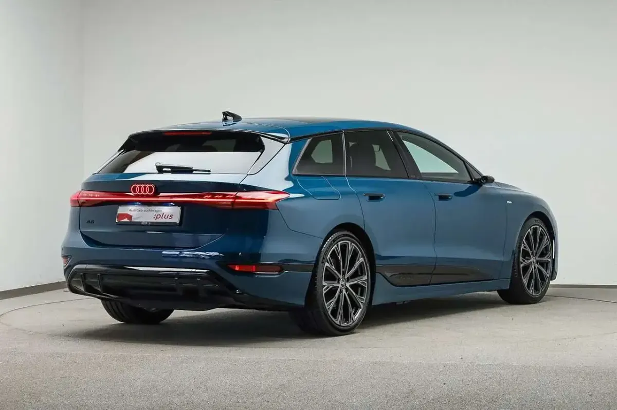 Gebraucht Audi A6 e-tron Edition .1 210 kW (286 PS) 2025 Malpeloblau metallic Kombi