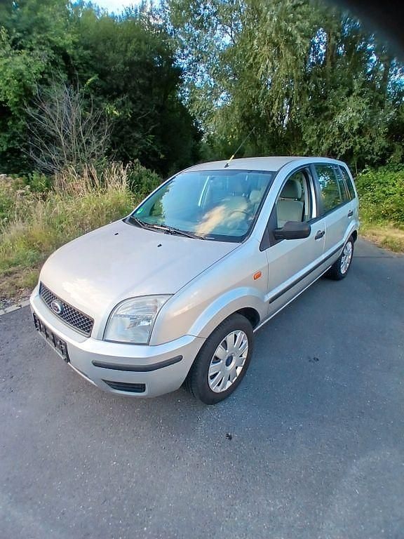 Silber Gebraucht 2004 Ford Fusion Limousine | 3.695 € (Fairer Preis) - Bild 1/4