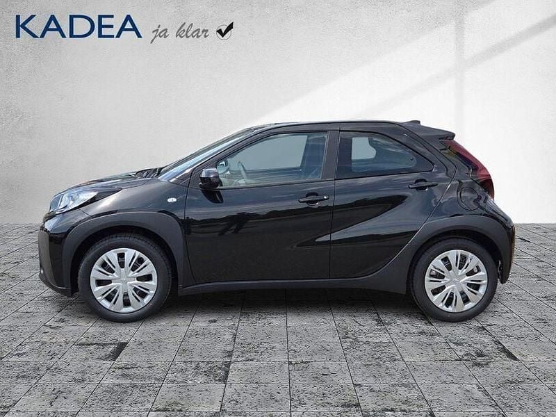 Neu Toyota Aygo Play 72 PS (52 kW) 2025 Black mica / ink Kleinwagen