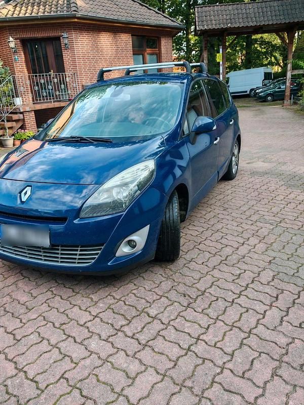 Blau Gebraucht 2011 Renault Grand Scénic III Van / Kleinbus | 4.200 € (Fairer Preis) - Bild 1/4