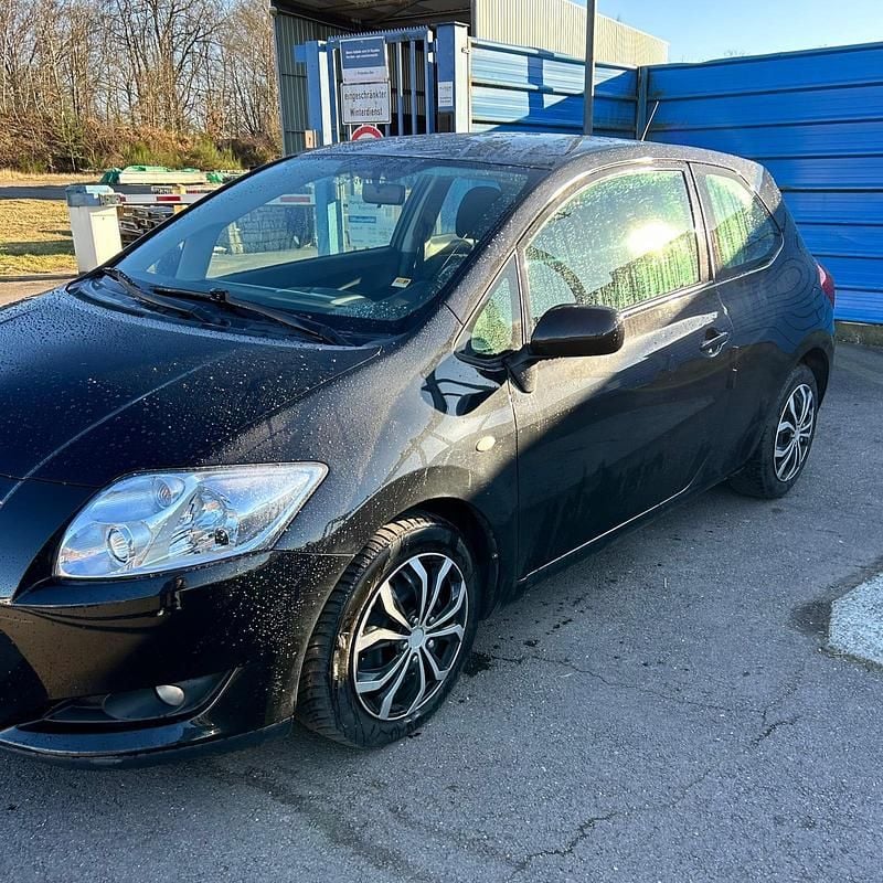 Schwarz Gebraucht 2008 Toyota Auris | 3.999 € (Fairer Preis) - Bild 1/4