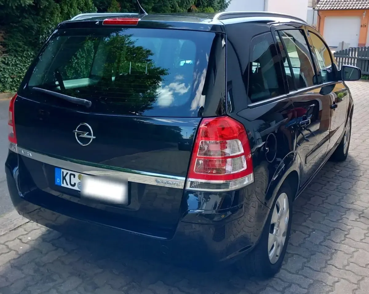 Brugt Opel Zafira 116 HK (85 kW) 2012 Sort MPV