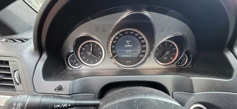 Gebraucht Mercedes E250 204 PS (150 kW) 2009 Schwarz Coupé