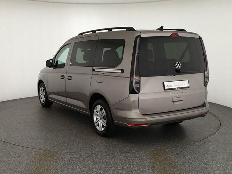 Neu VW Caddy Maxi 122 PS (89 kW) 2025 Beige Van / Kleinbus