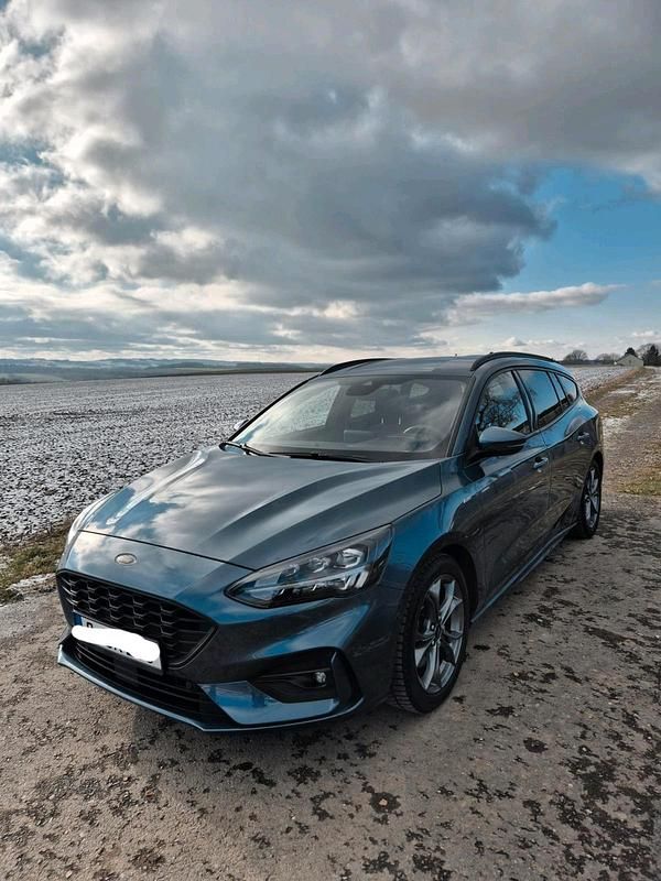 Gebraucht Ford Focus ST 151 PS (111 kW) 2018 Blau Kombi