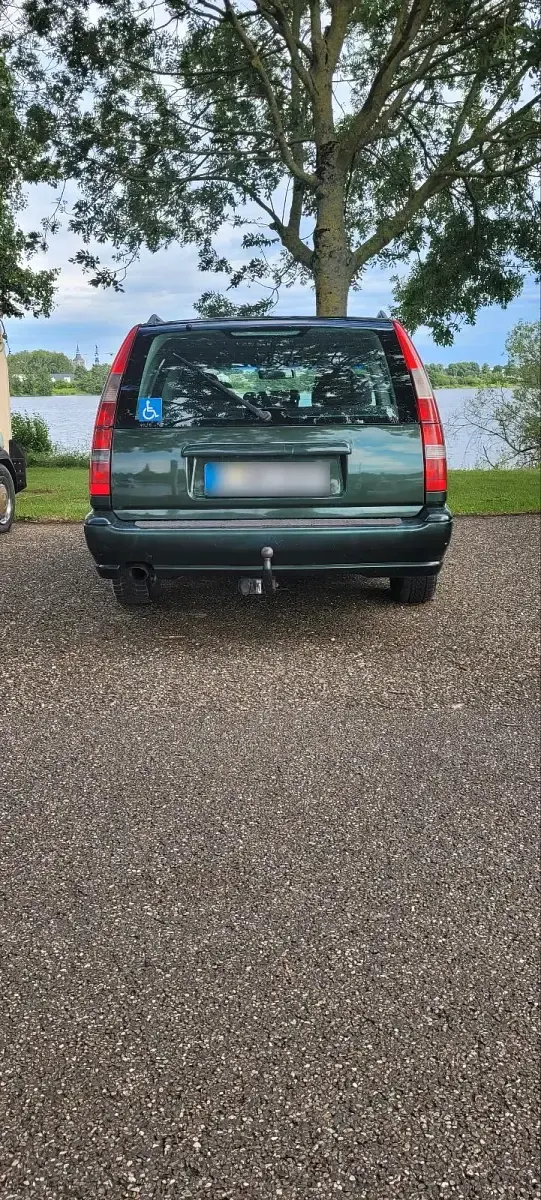 Gebraucht Volvo V70 144 PS (105 kW) 1997 Grün Kombi
