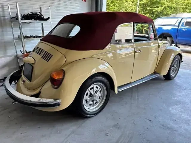 Gebraucht VW Käfer 44 PS (32 kW) 1975 Beige Cabrio