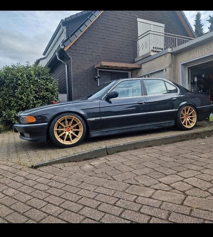 Gebraucht BMW 740 286 PS (210 kW) 1995 Schwarz Limousine