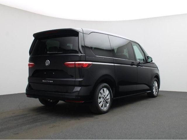 Gebraucht VW Multivan Life 150 PS (110 kW) 2025 Schwarz Van