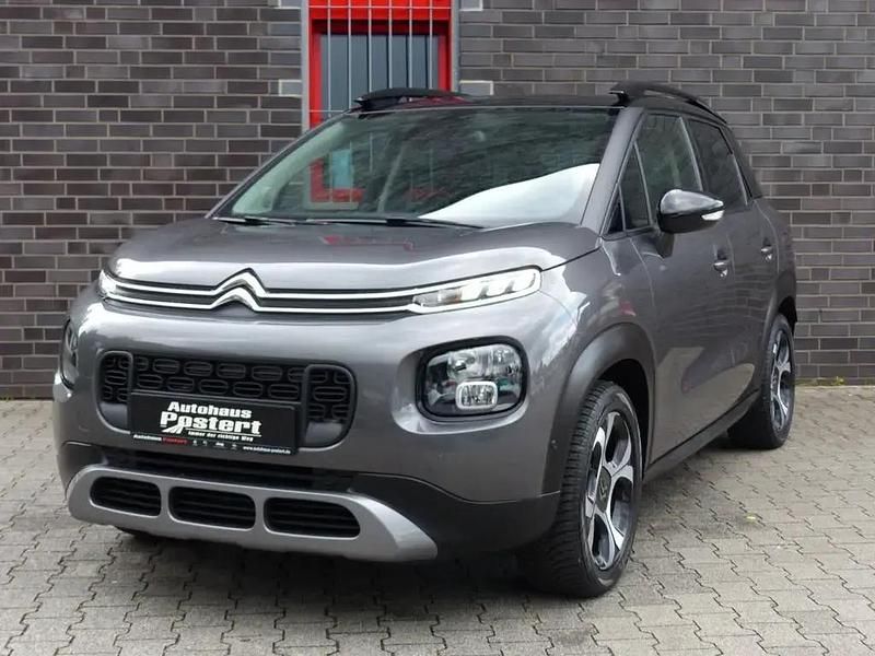 Grau Gebraucht 2021 Citroën C3 Aircross Shine SUV | 16.990 € (Teuer) - Bild 1/4