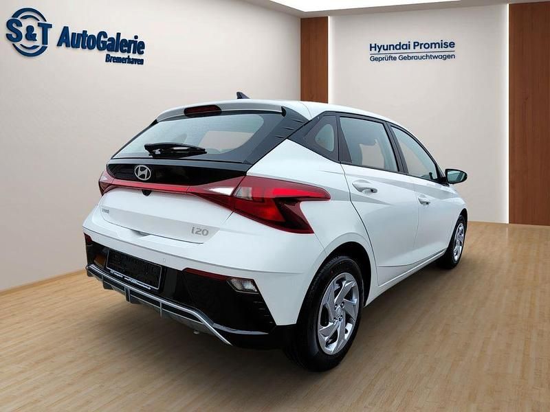 Neu Hyundai i20 Select 90 PS (66 kW) 2026 Weiß Kleinwagen