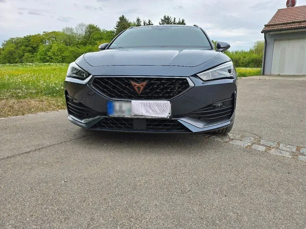 Usata Cupra Leon 245 CV (180 kW) 2021 Grigio Station wagon