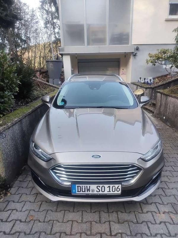 Gebraucht Ford Mondeo Titanium 150 PS (110 kW) 2019 Kombi