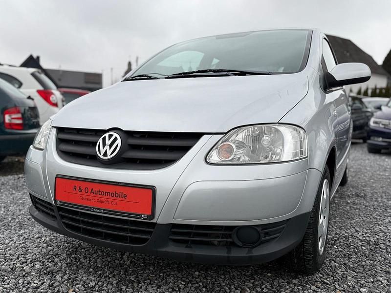 Gebraucht VW Fox 60 PS (44 kW) 2011 Silber Kleinwagen