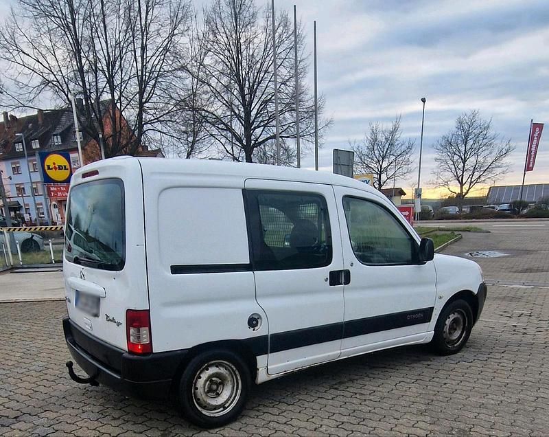 Gebraucht Citroën Berlingo 90 PS (66 kW) 2008 Weiß Van / Kleinbus