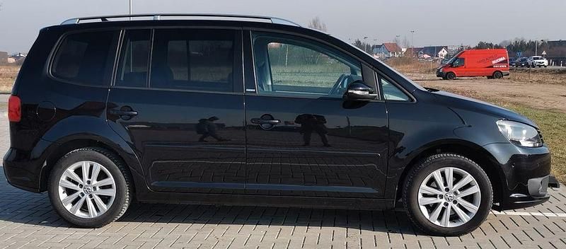 Gebraucht VW Touran 105 PS (77 kW) 2012 Schwarz Van / Kleinbus