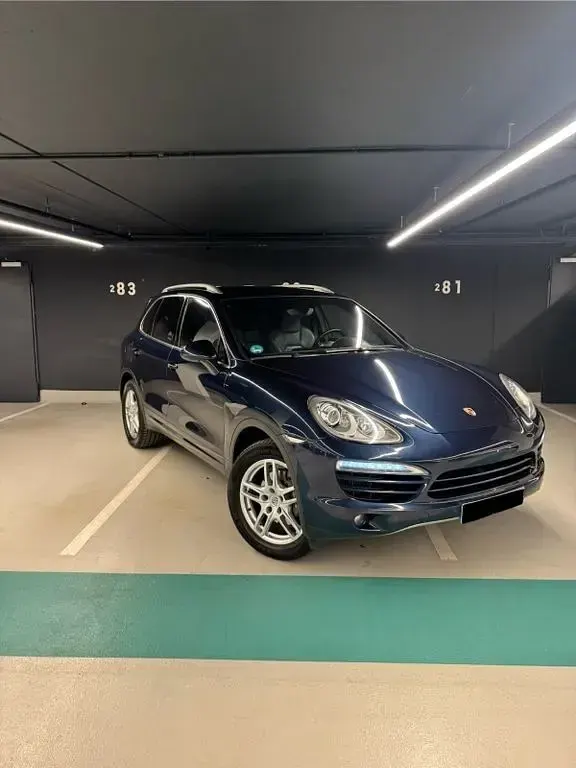 Usata Porsche Cayenne 245 CV (180 kW) 2012 Blu SUV