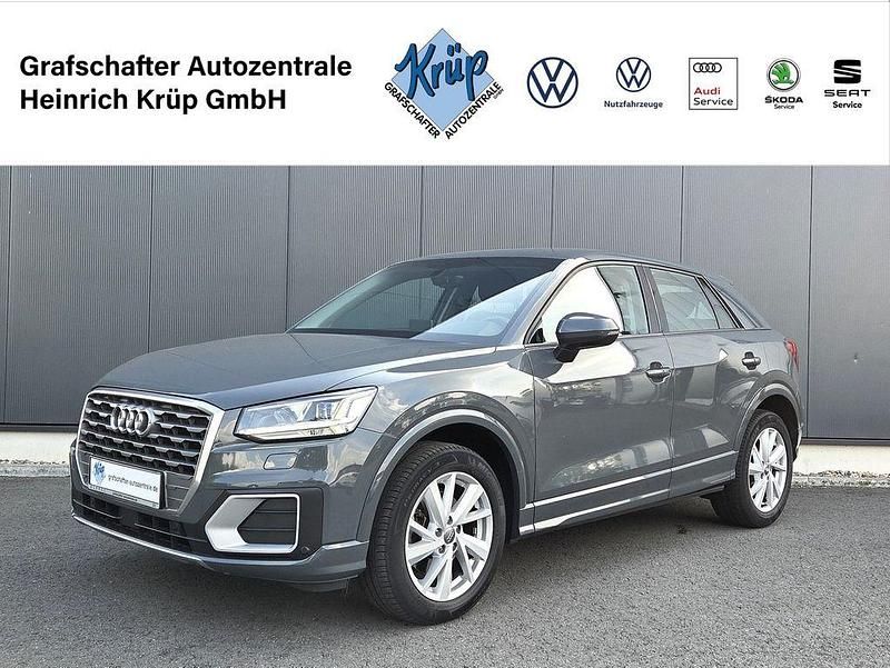 Grau Gebraucht 2019 Audi Q2 Advanced SUV | 16.850 € (Etwas zu teuer) - Bild 1/3