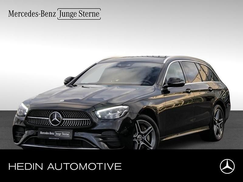 Schwarz Gebraucht 2022 Mercedes E300 AMG Limousine | 38.900 € (Fairer Preis) - Bild 1/4