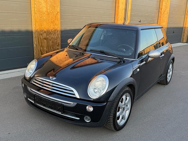 Gebraucht Mini Cooper 90 PS (66 kW) 2006 Schwarz Kleinwagen