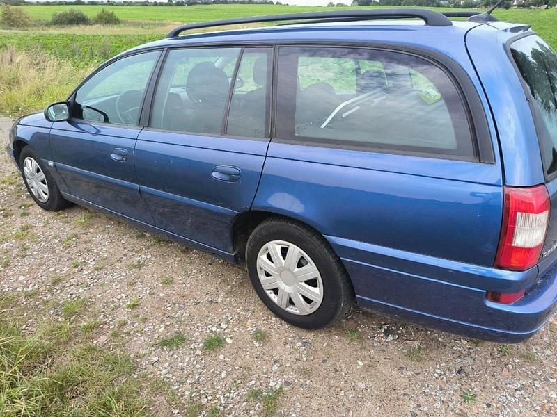 Gebraucht Opel Omega 144 PS (105 kW) 2002 Blau Kombi