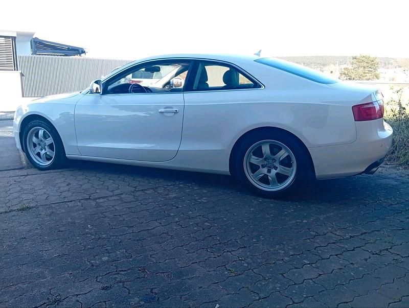 Gebraucht Audi A5 239 PS (175 kW) 2008 Weiß Coupé