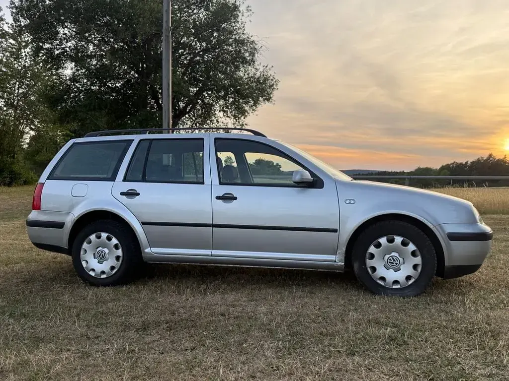 Gebraucht VW Golf IV Basis 105 PS (77 kW) 2006 Silber Kombi