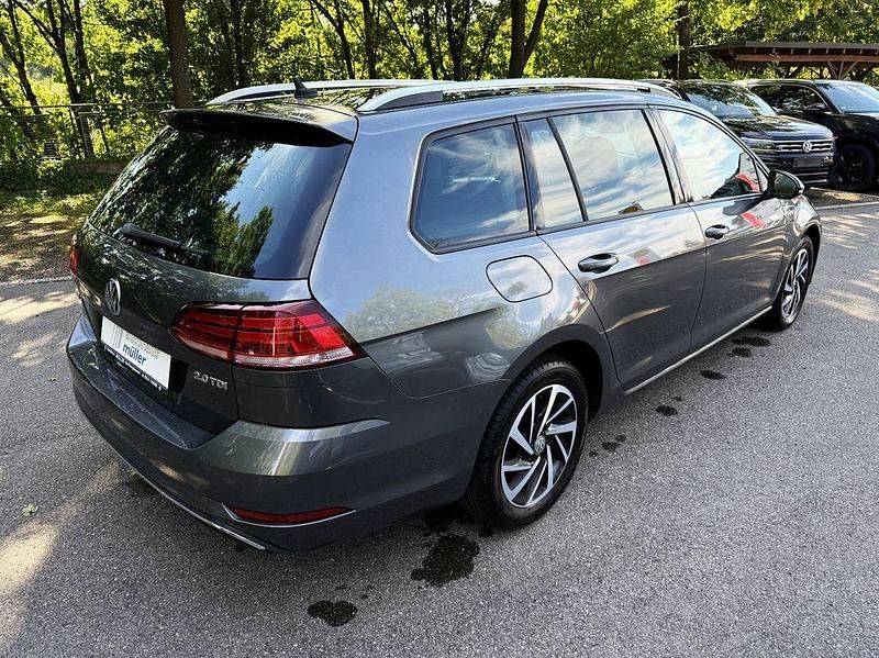 Gebraucht VW Golf VII Join 150 PS (110 kW) 2018 Indiumgrau metallic Kombi