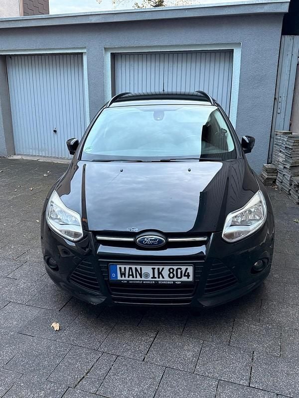 Usata Ford Focus 125 CV (91 kW) 2014 Nero Station wagon