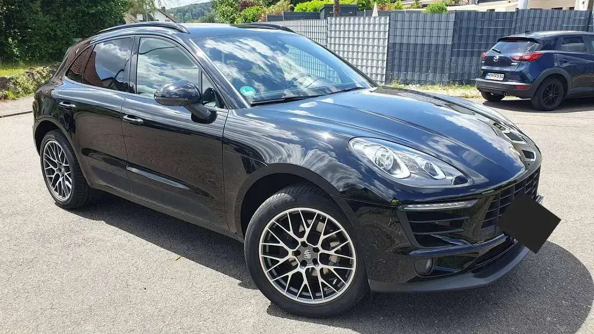 Gebraucht Porsche Macan 252 PS (185 kW) 2018 Schwarz SUV