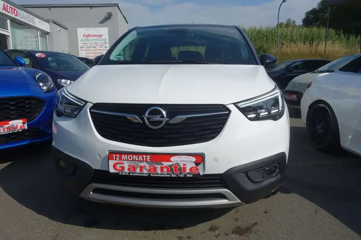 Gebraucht Opel Crossland X 131 PS (96 kW) 2020 Schneeweiss/olympic/summit whi SUV