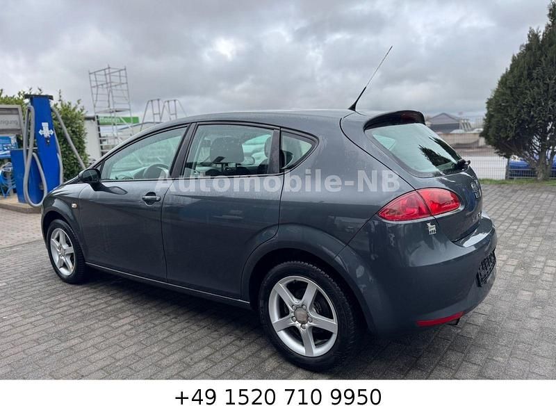 Gebraucht Seat Leon Reference 102 PS (75 kW) 2008 Grau Kleinwagen