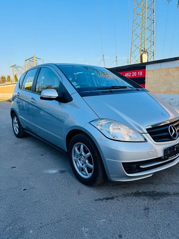 Gebraucht Mercedes A170 116 PS (85 kW) 2008 Silber Kleinwagen