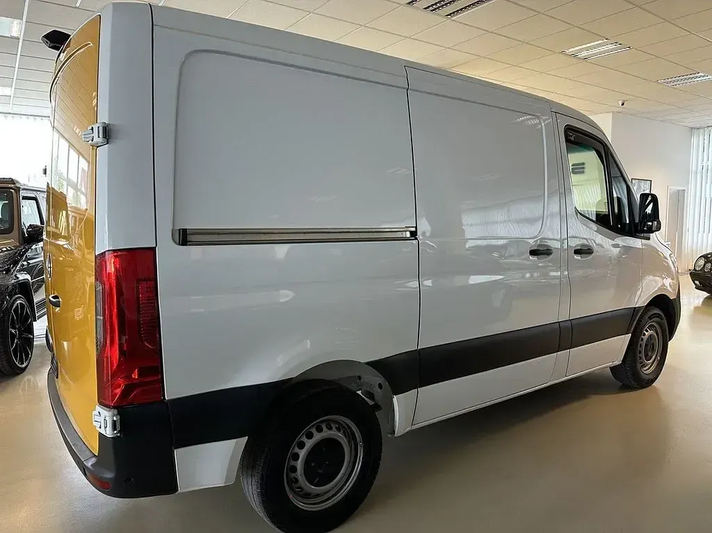 Gebraucht Mercedes Sprinter 150 PS (110 kW) 2023 Weiß Van