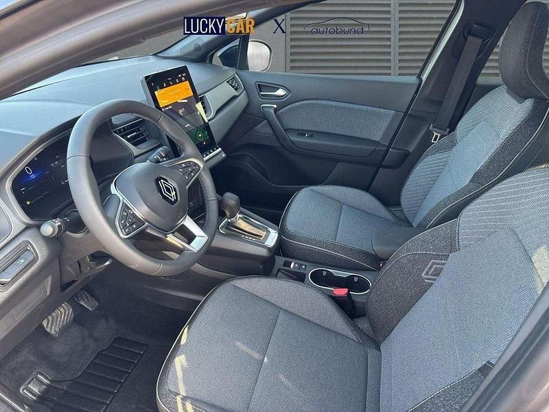 Neu Renault Captur Techno 154 PS (113 kW) 2026 Grau SUV