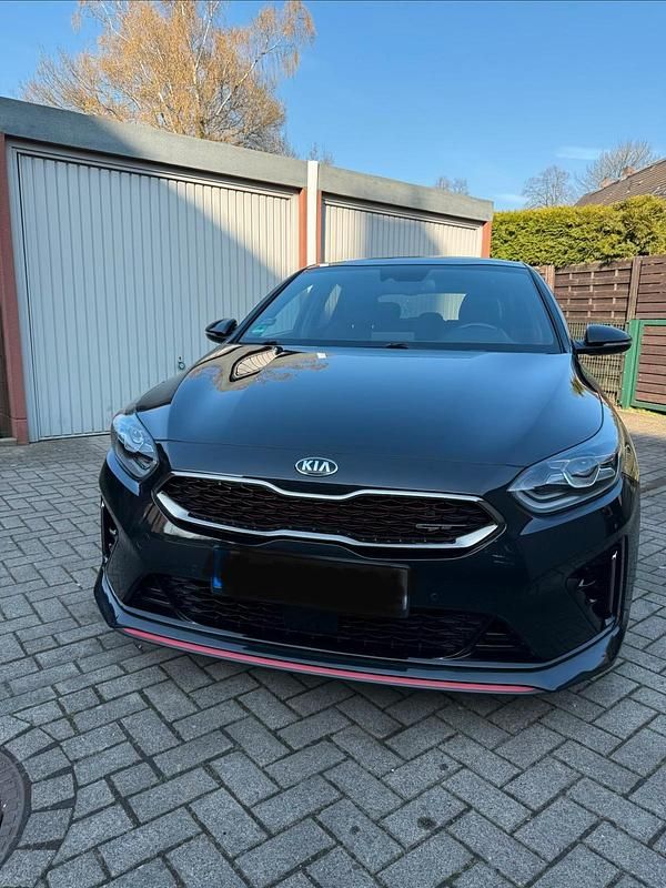 Gebraucht Kia Ceed GT GT 204 PS (150 kW) 2020 Schwarz Limousine