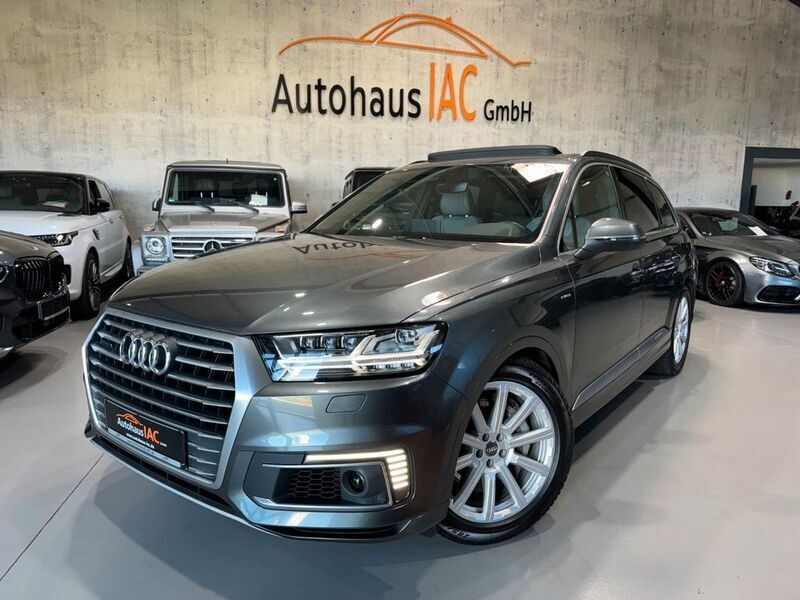 Grau Gebraucht 2017 Audi Q7 S-Line SUV | 36.900 € (Guter Preis) - Bild 1/4