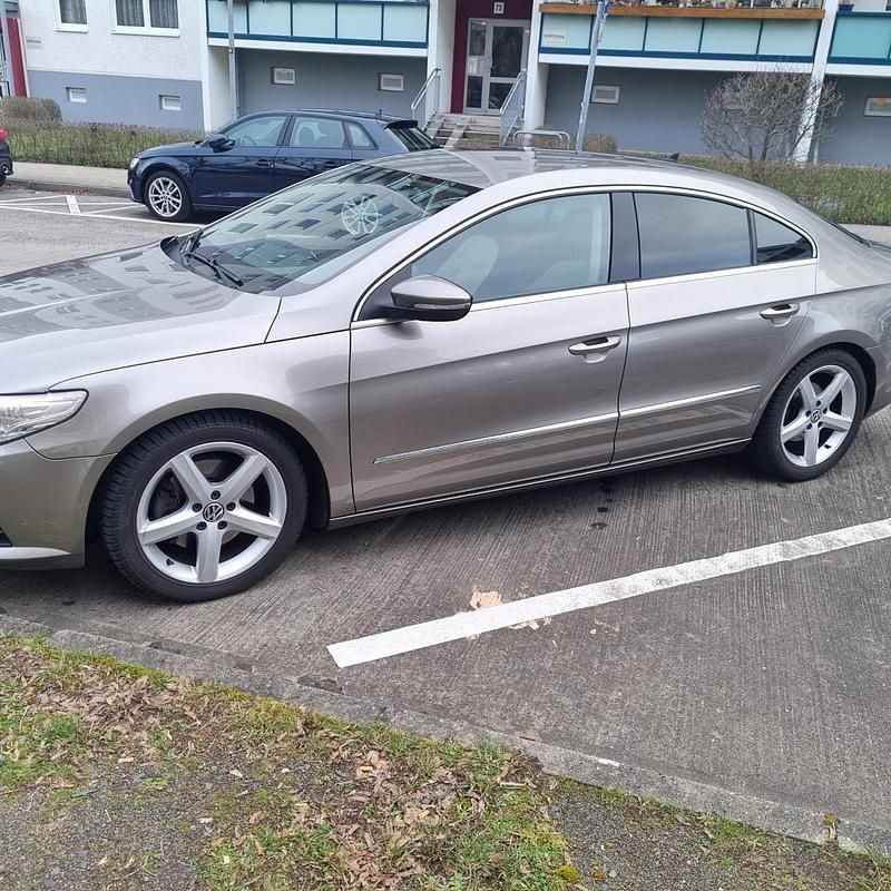 Gebraucht VW Golf VII 150 PS (110 kW) 2012 Silber Limousine