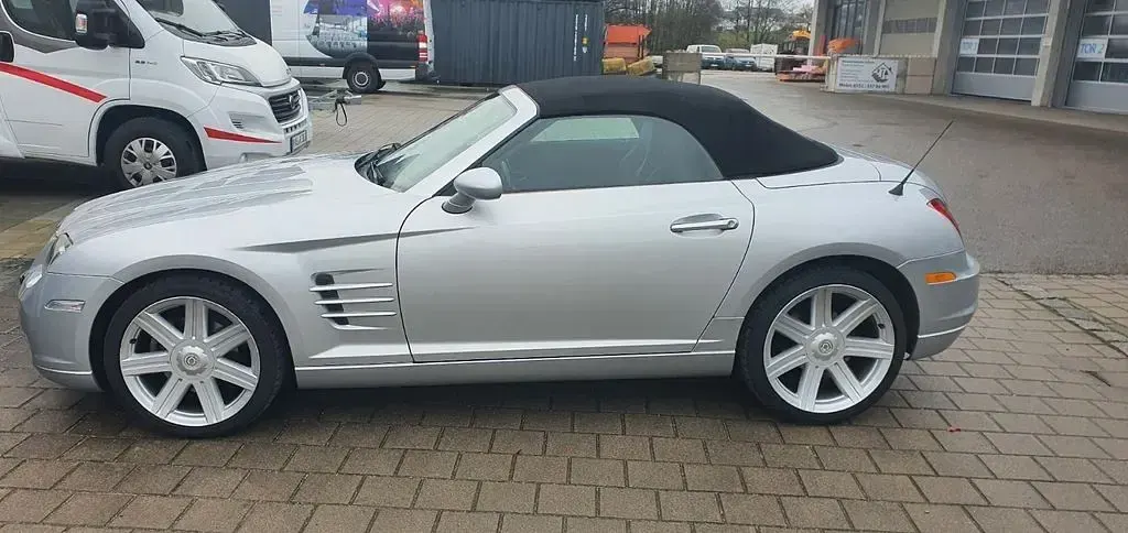 Second-hand Chrysler Crossfire 218 CP (160 kW) 2008 Argintiu Cabrio