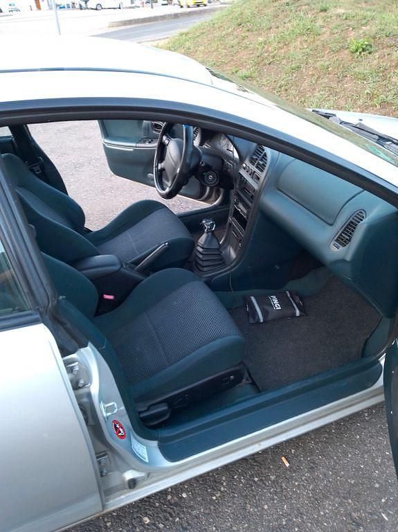 Gebraucht Mazda 323F Comfort 88 PS (64 kW) 1997 Silber Limousine