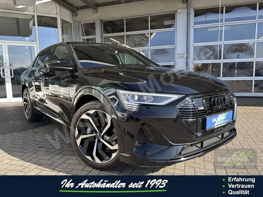 Gebraucht Audi e-tron S-Line 230 kW (313 PS) 2022 Schwarz SUV